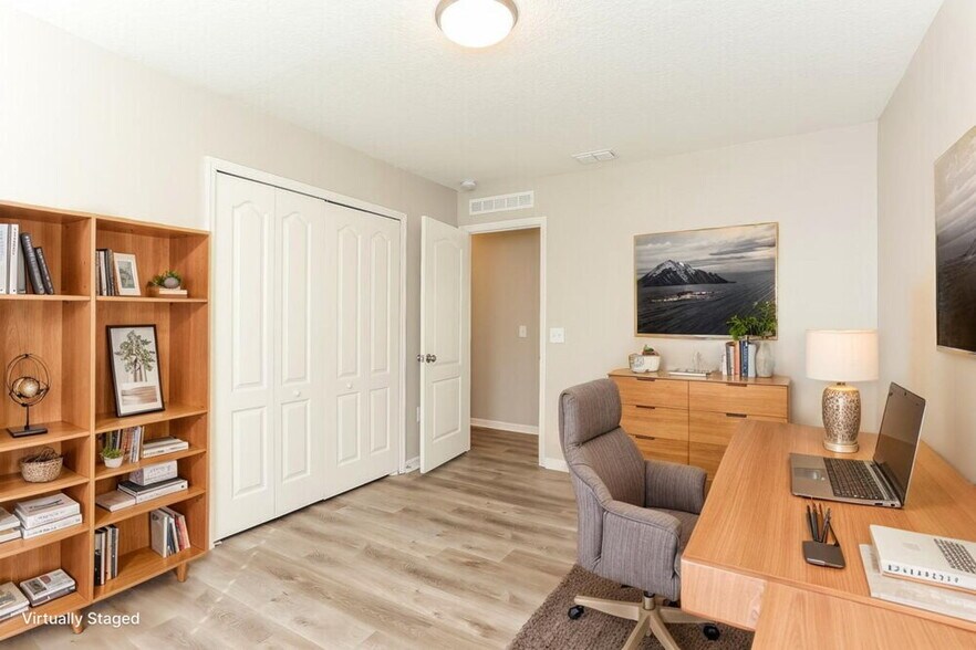 Building Photo - 97122 Yorkshire Dr