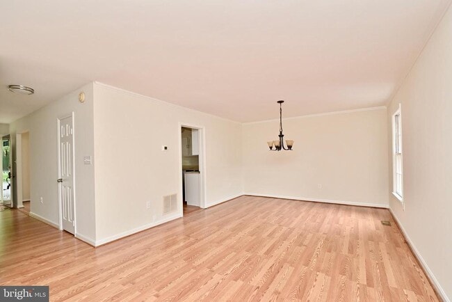 Building Photo - 8991 Omega Ct