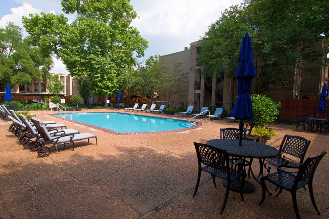 Building Photo - 4641 Wild Indigo St