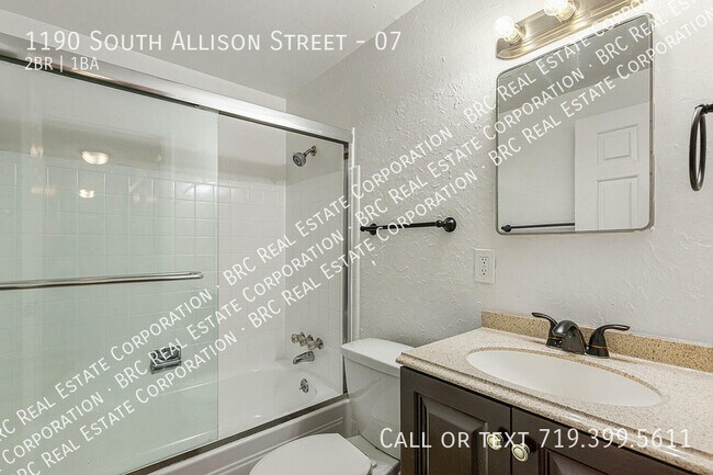 Building Photo - 1190 S Allison St