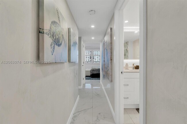 Building Photo - 18071 Biscayne Blvd