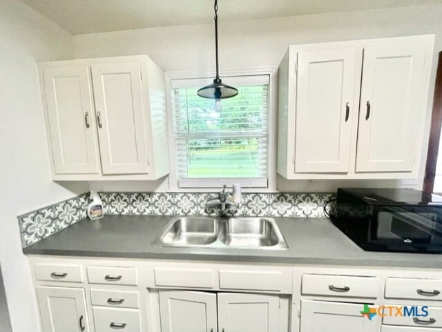 Building Photo - 1109 Davis St