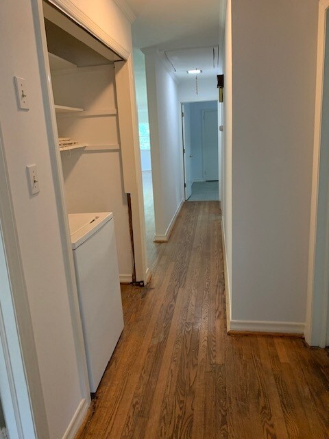 Building Photo - 103 Gail Ct