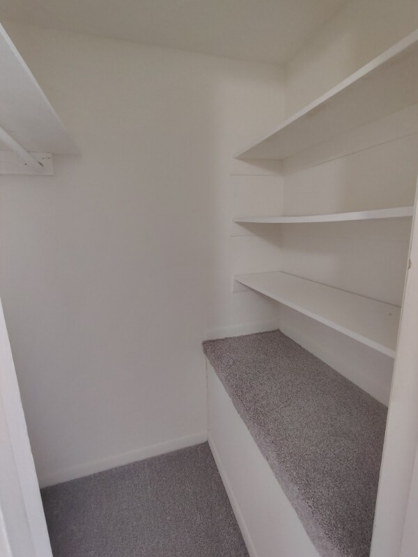 Building Photo - 600 Reusens Rd