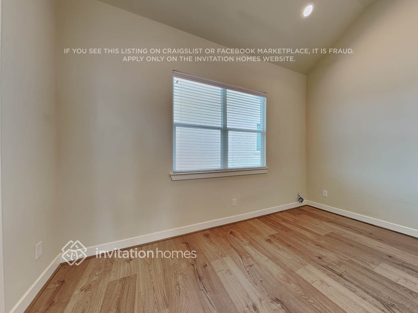 Building Photo - 716 Wilshire Brook Ln