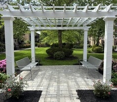 Building Photo - Sycamore Gardens