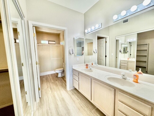 Building Photo - 655 W Vistoso Highlands Dr