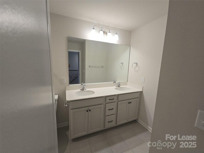 Building Photo - 12027 Gambrell Dr