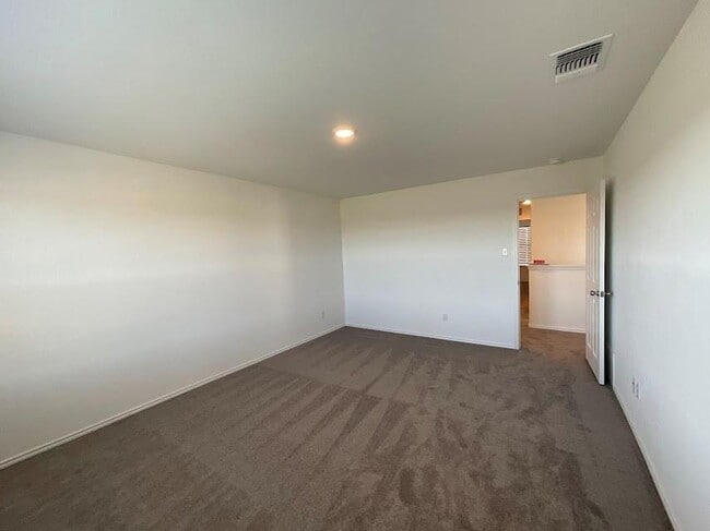 Building Photo - 337 Redonda Dr