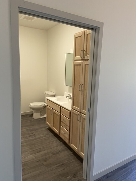 Lots of Cabinetry and Storage - 202 Valley Green Sq