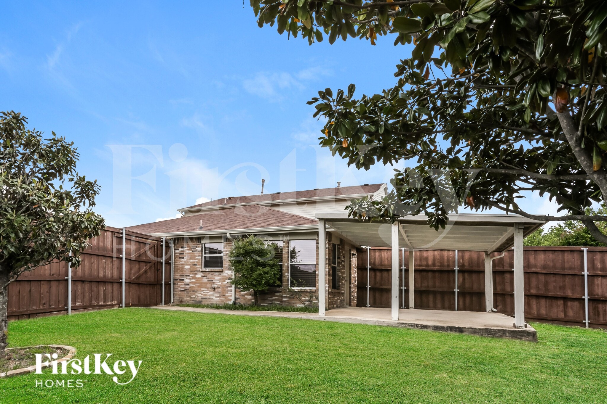 Building Photo - 621 Stellaway Dr