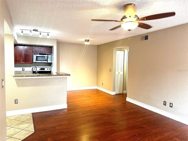 Building Photo - 5116 Conroy Rd
