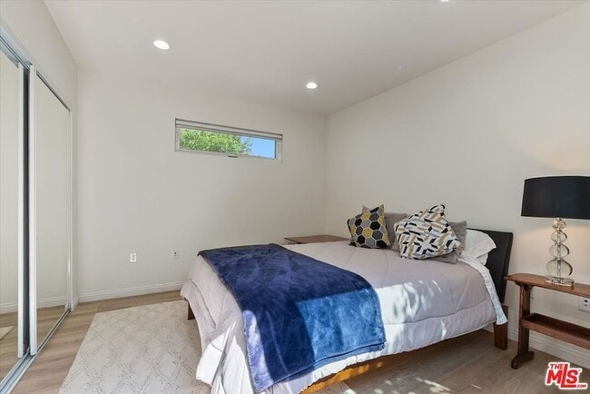 Building Photo - 2401 21st St