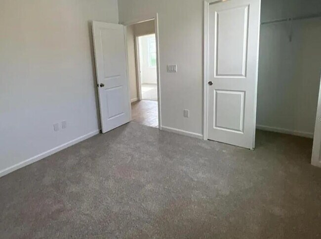 Building Photo - Spacious & Modern 4-Bed Home in Hartwood Landing – Minutes from Orlando!