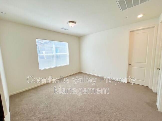 Building Photo - 84443 Passagio Lago Way