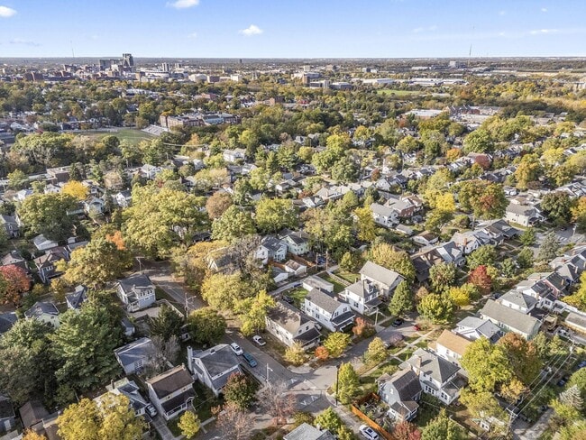 Building Photo - 263 Crestview Rd