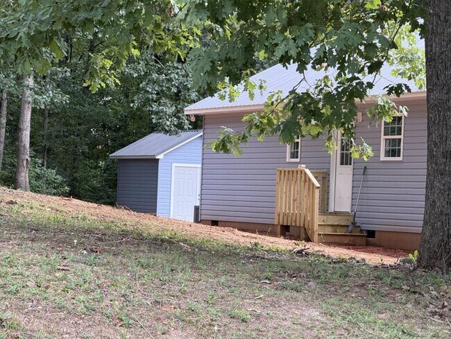 Building Photo - 9 Woodgreen Dr