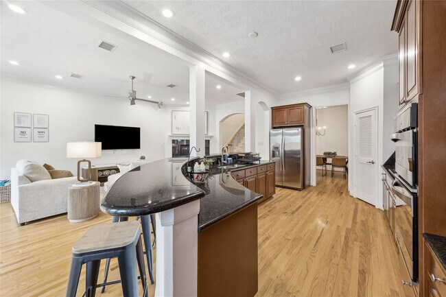 Building Photo - 5346 McCulloch Cir