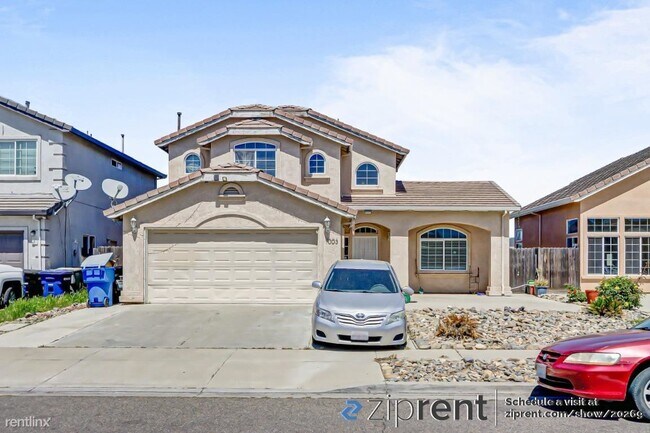 Primary Photo - 5 br, 3 bath House - 1003 Sun Meadow Drive...