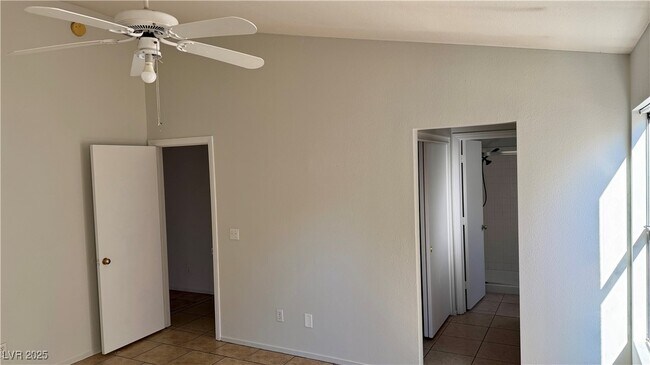 Building Photo - 6041 Spring Harvest Dr