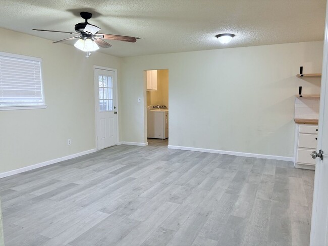 Building Photo - Newly remodeled four bedroom home in Noble