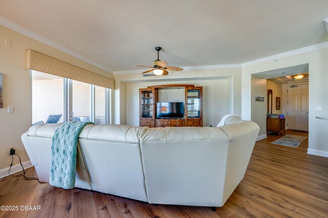 Building Photo - 3245 S Atlantic Ave