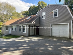 Building Photo - 27A-27B Laurel Lane