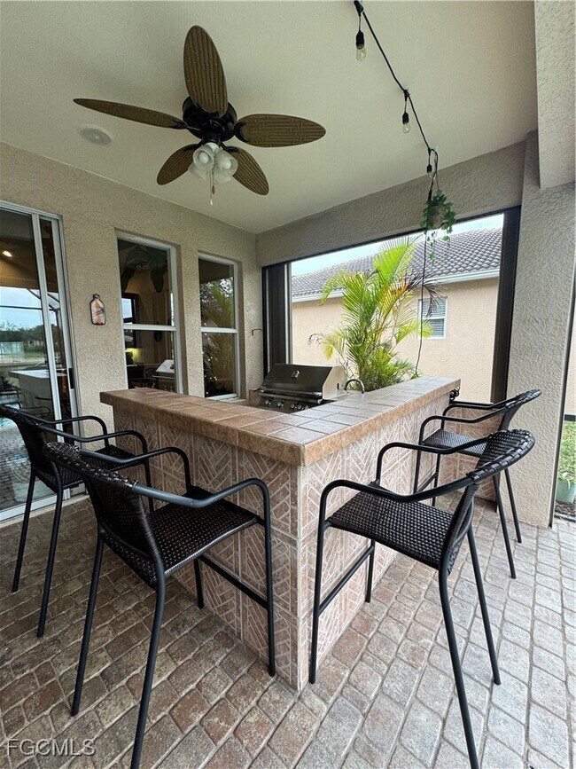 Building Photo - 13042 Sail Away St