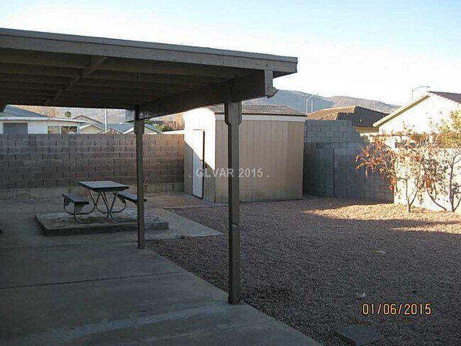 Building Photo - Four-Bedroom Home in Henderson!