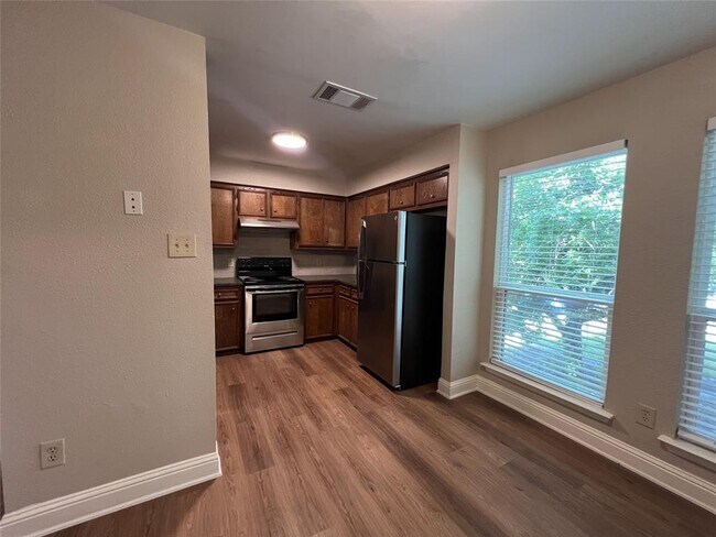 Building Photo - 10616 Mellow Meadow Dr