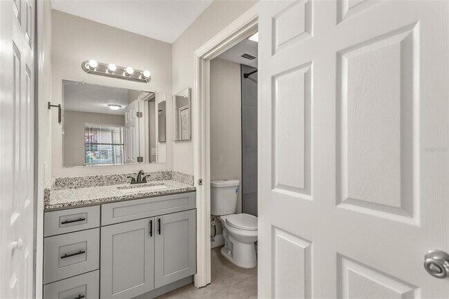 Building Photo - 2024 Trinidad Ct