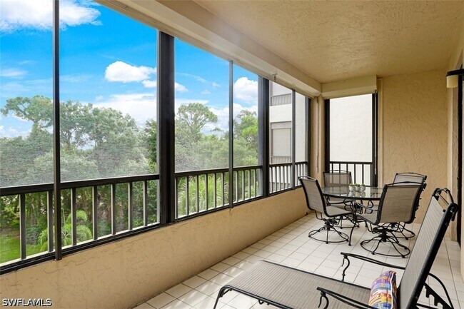 Building Photo - 6500 Valen Way
