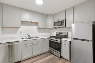 Building Photo - Umatilla Apartments