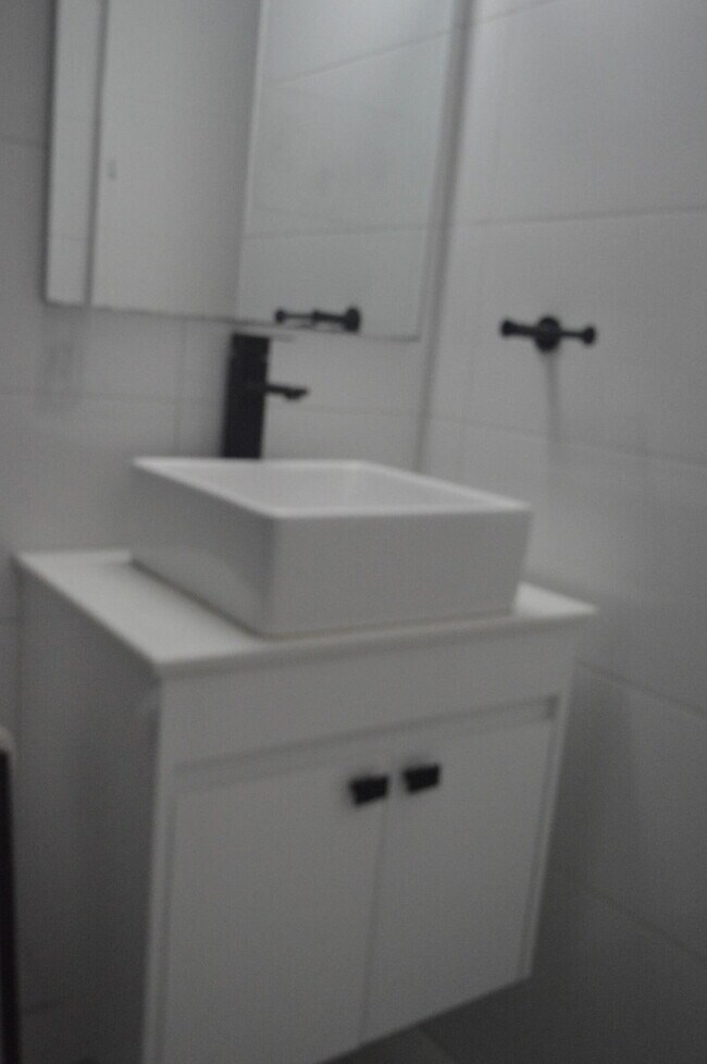 Building Photo - 896 SW 64th Terrace