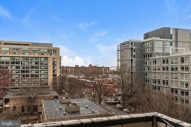 Building Photo - 240 M St SW