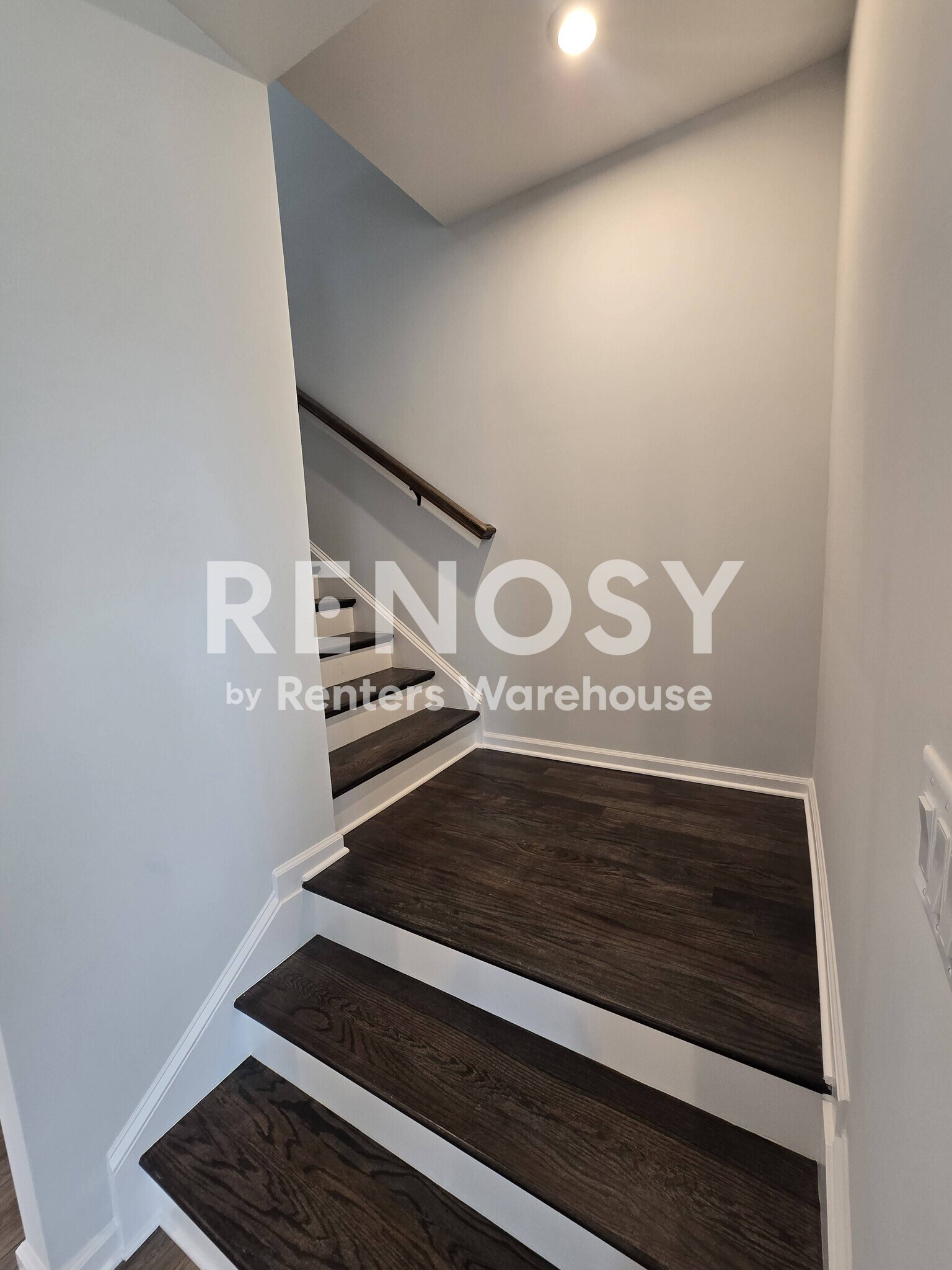 Building Photo - 2907 Beaconwood Ct