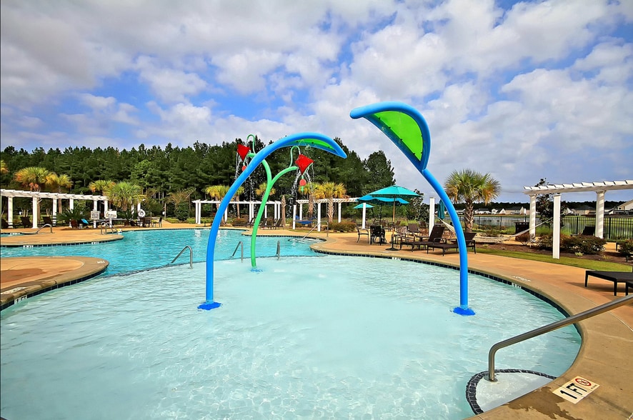 Building Photo - 301 Firewheel Ct