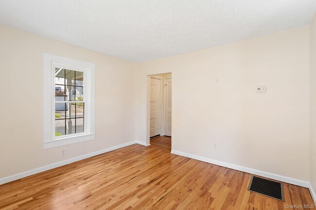 Building Photo - 1 2nd St