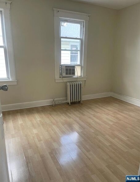 Building Photo - 14-16 N 10th Street Unit 2