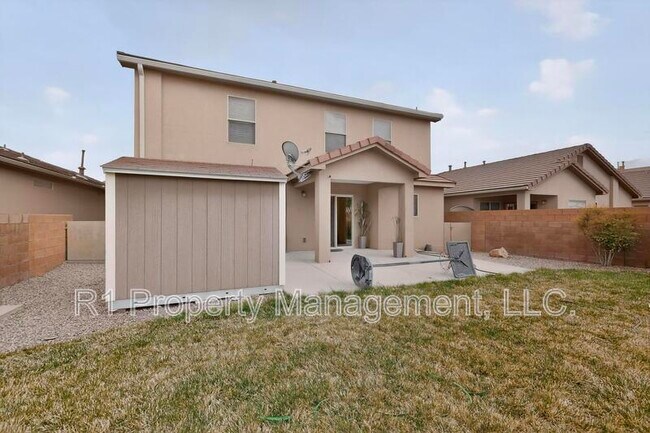 Building Photo - 2713 Violeta Cir SE