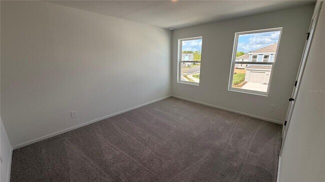 Building Photo - 806 Lynx St