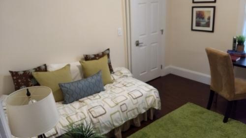 Building Photo - 3 bedroom in Jamaica Plain MA