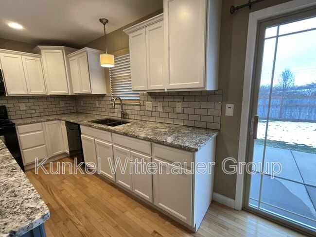 Building Photo - 2711 London Ln