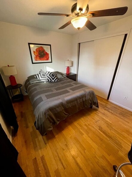 Building Photo - 455 S Morain St