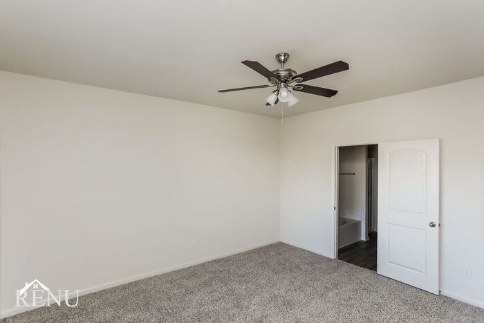 Building Photo - 308 Micah Ln