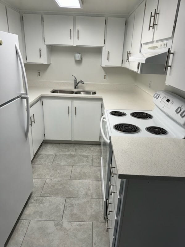 Building Photo - 178 S 300 E