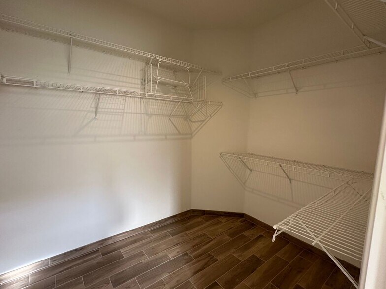 Building Photo - 78929 Lavender Cir