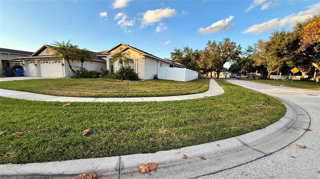 Building Photo - 2749 Valencia Grove Dr