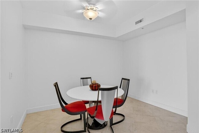 Building Photo - 1060 Borghese Ln
