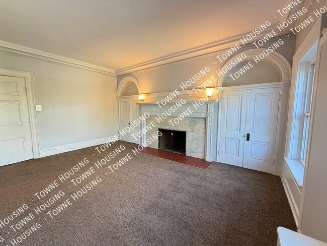 Building Photo - 479 Delaware Ave